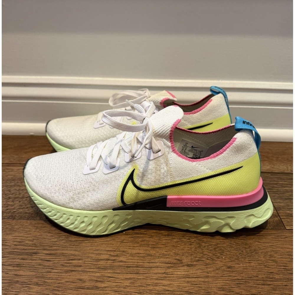 Nike React Infinity Run Flyknit Women's Sneaker Size 11 US White Volt Pink